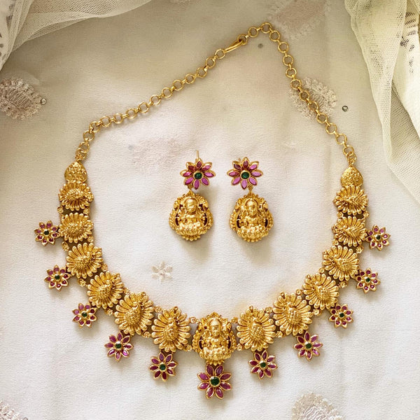 Antique matte Lakshmi kemp floral short set - Adorna