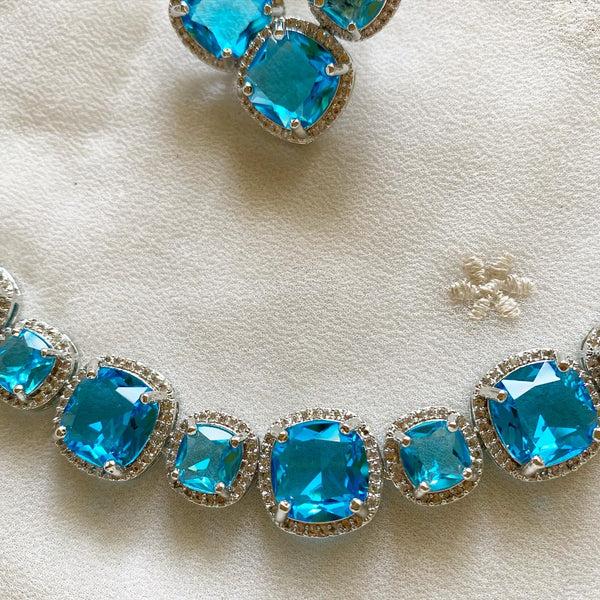 Faux Diamond Doublet neckset - Such a Blue! - Adorna