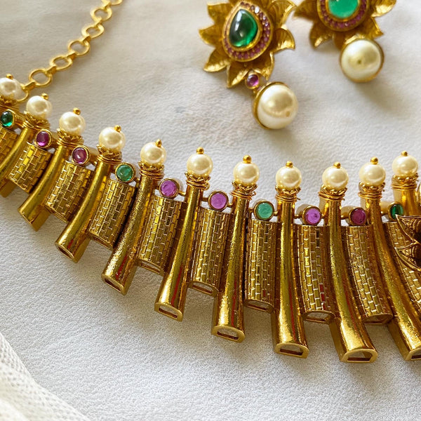 Antique matte sun flower striped pipe Choker set - Ruby-Green - Adorna