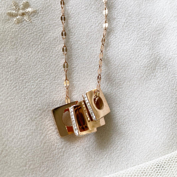Square thins necklace - Adorna