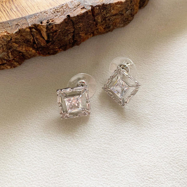 Western Square-Diamond drops - Adorna