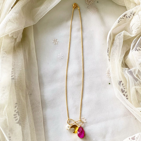 Candy Pink infinity moon necklace - Adorna