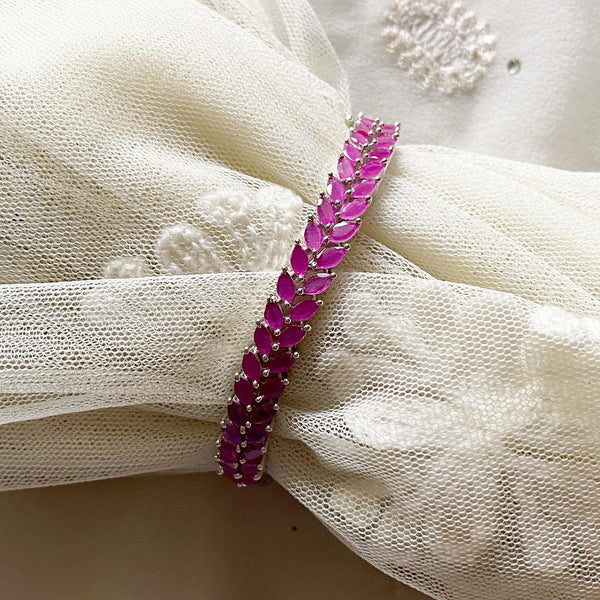 Silver CZ curved leaf bracelet - Adorna