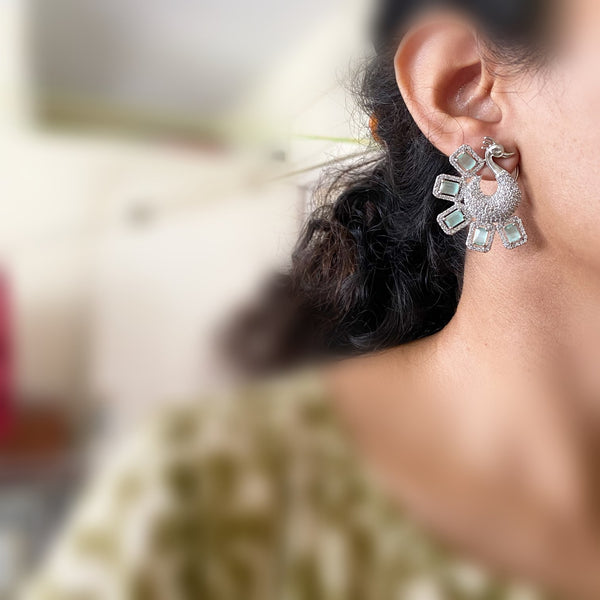 Block Peacock studs - Adorna