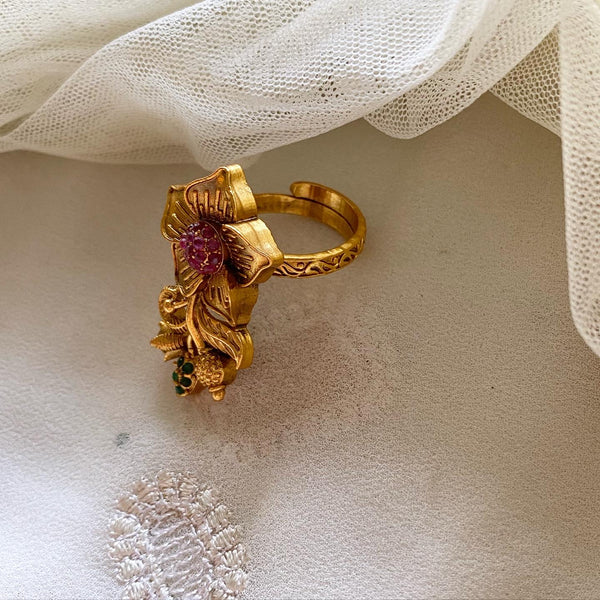 Matte flower vine finger ring - Adorna