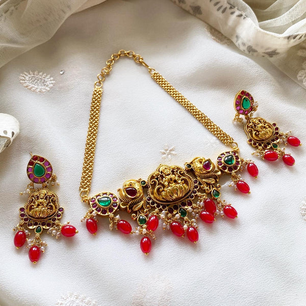 Matte Lakshmi Peacock choker set - Red drops - Ruby-Green - Adorna