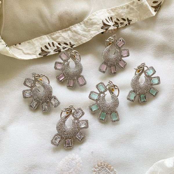 Block Peacock studs - Adorna