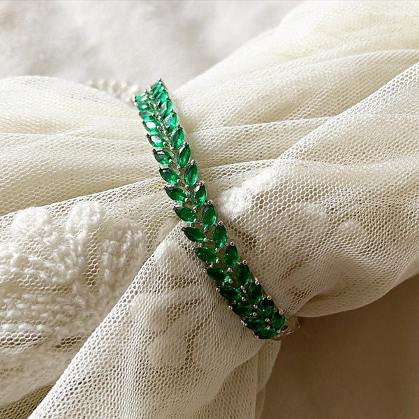 Silver CZ curved leaf bracelet - Adorna