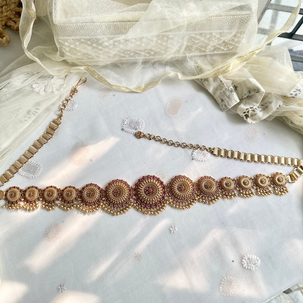 Matte Chakras string hipchain - Full Ruby