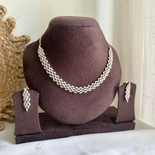 Gold AD cluster neckset