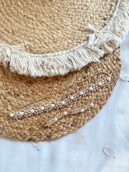 Gold AD Leaf bunch pearl neckset