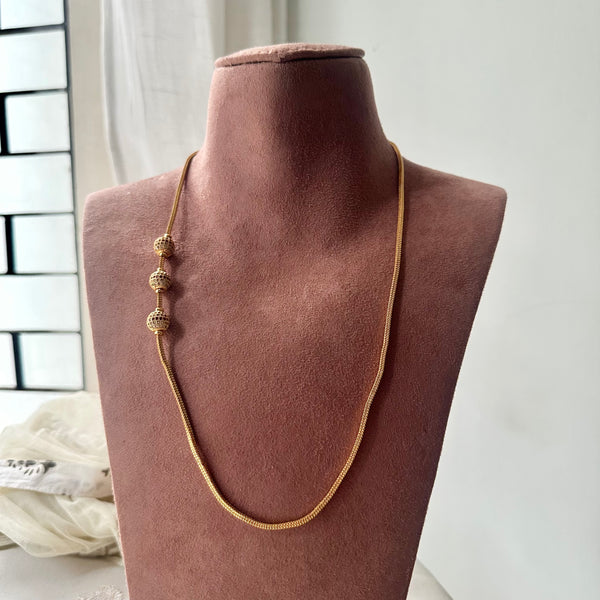 3 CZ Spheres mogappu chain