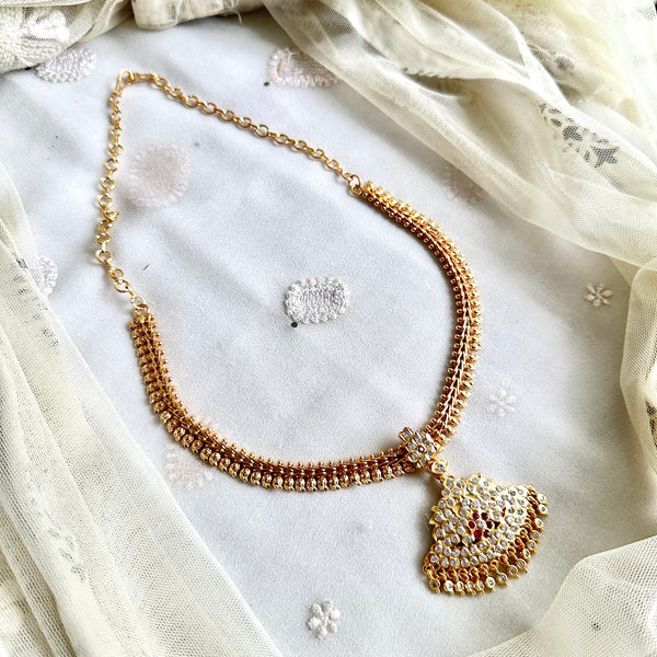 Ruby White Paisley attigai