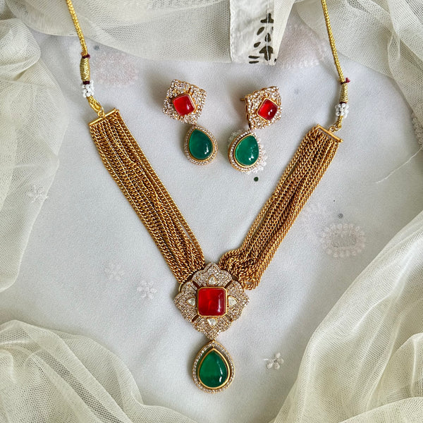 Diamond Tile chain strands short set