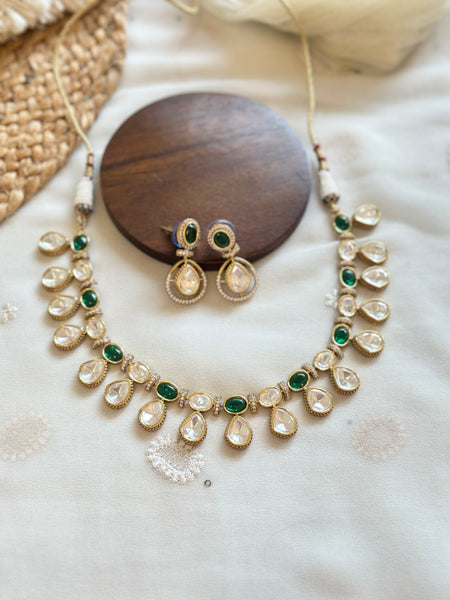 Polki Tear drops Antique set - Green White