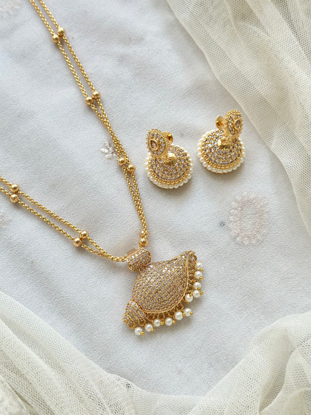 Gold AD Sangu pendant chain with earrings