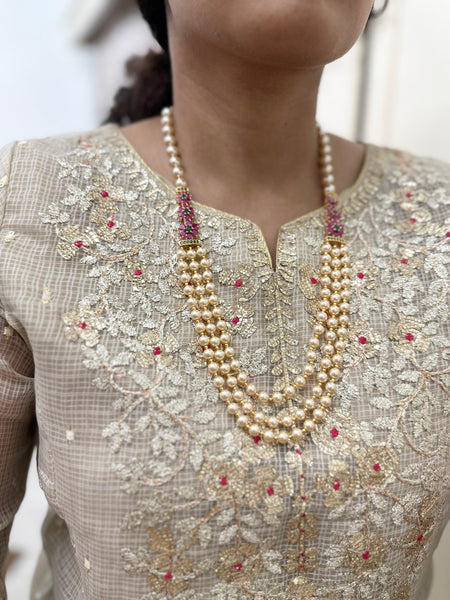 3 layer pearl with floral mogappu chain