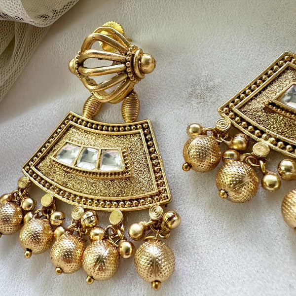 Gold Polki Swing Pret earrings - Adorna