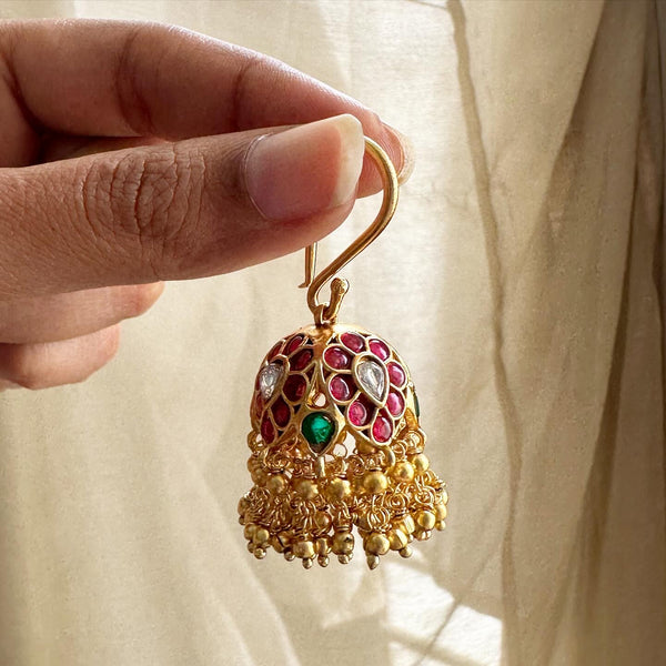 Matte Kemp hook style jumkhas - Gold beads