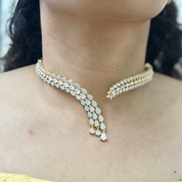 Dew drops extended front open choker set