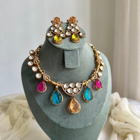 Antique multi-color tear drops short set