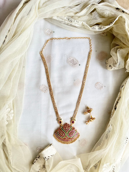 Gold CZ dual peacock pendant muruku chain set