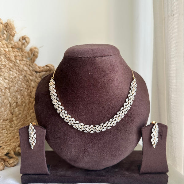 Gold AD cluster neckset