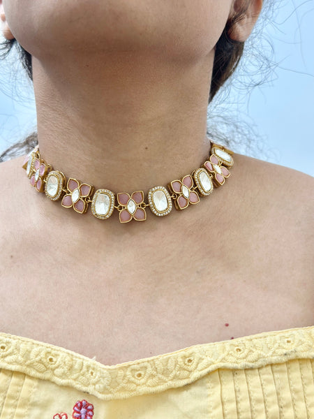 Antique Clover kundan necklace - Baby Pink
