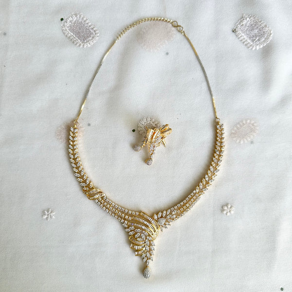 Regal leaves gold AD short set