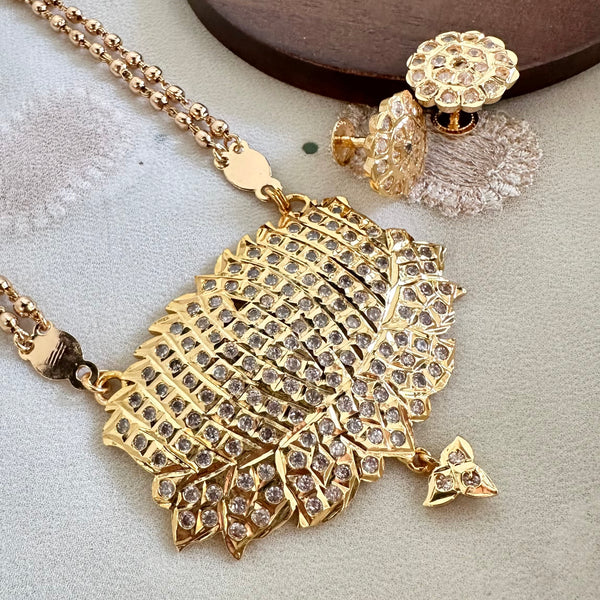 Traditional Long gold beaded mala set (screw type earrings)