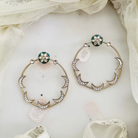 Hollow chaand stud-Bali earrings