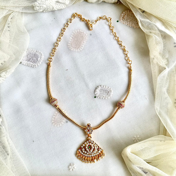 Mogappu pendant attigai 6 dot petal flower