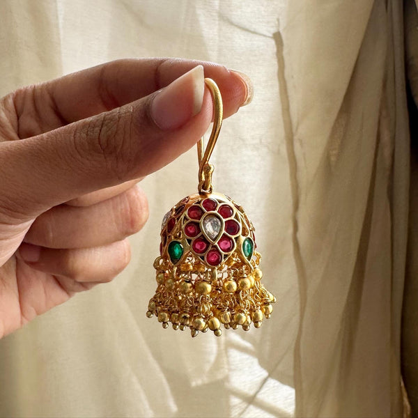 Matte Kemp hook style jumkhas - Gold beads