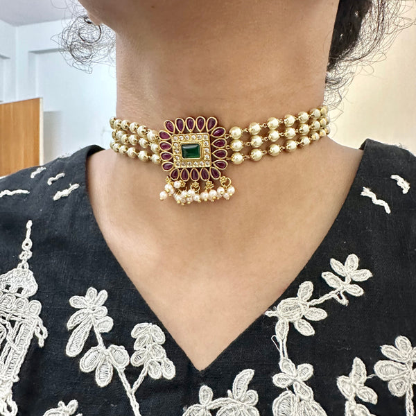 Matte Kemp Pearl choker set