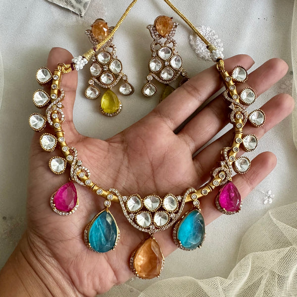 Antique multi-color tear drops short set