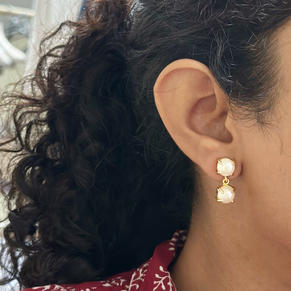 Double Pearl earrings