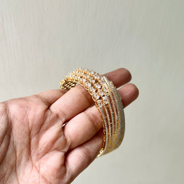 Gold AD Star rush settle bracelet (openable type)