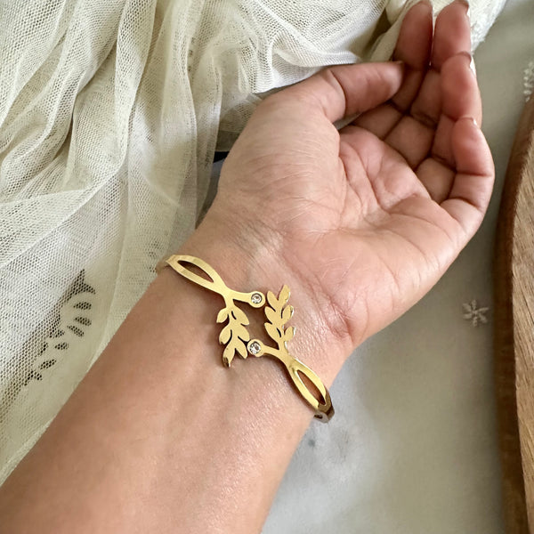 Gold leaf twigs bracelet