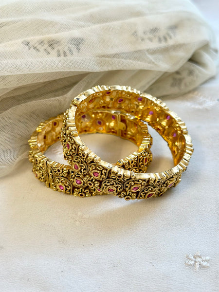Bridal matte paisley floral kemp bangles - set of 2