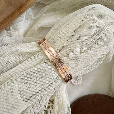 Rose gold Chain-Smooth border openable bracelet