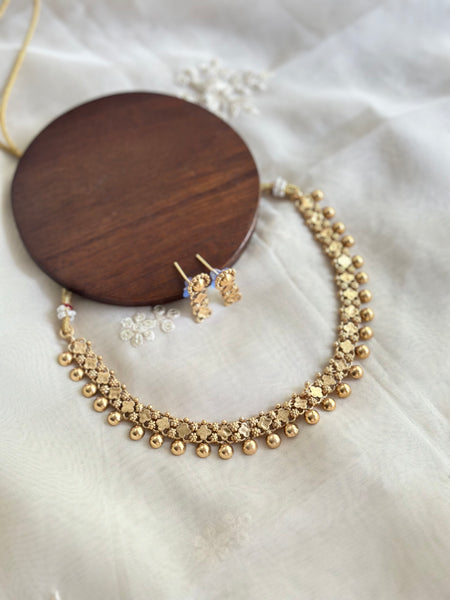 Matte Clover links short set