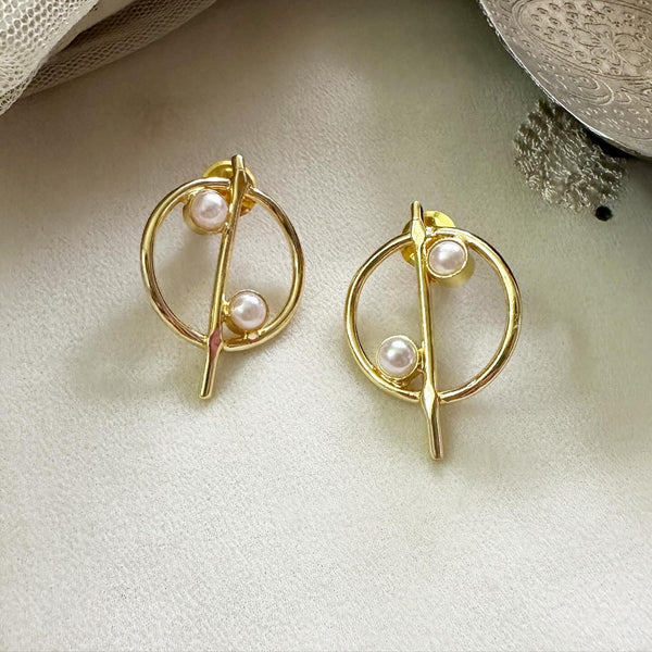 Pearl percentage much stud earrings - Adorna