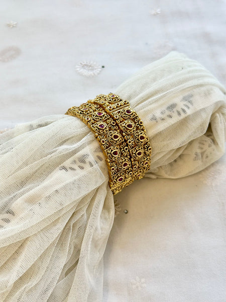 Bridal matte paisley floral kemp bangles - set of 2