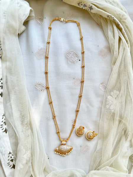 Gold AD Sangu pendant chain with earrings