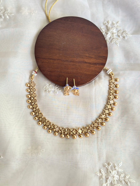 Matte Clover links short set