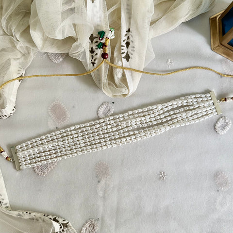 Beaten pearl criss cross choker