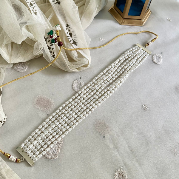 Beaten pearl criss cross choker