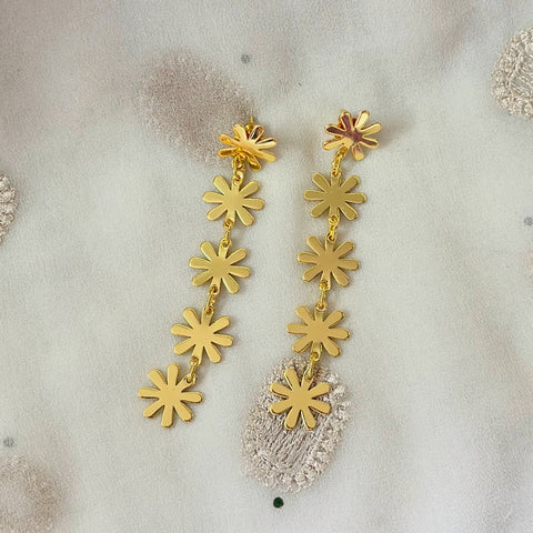 Flower chain dangler earrings