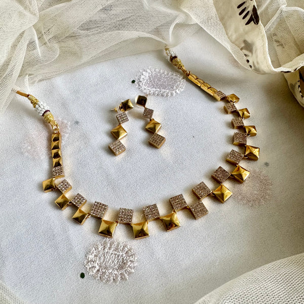 Squares march short set