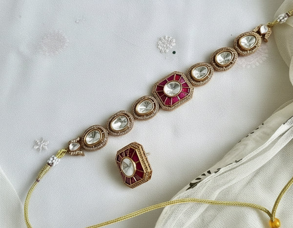 Antique Rectangle grid dollops choker/short set